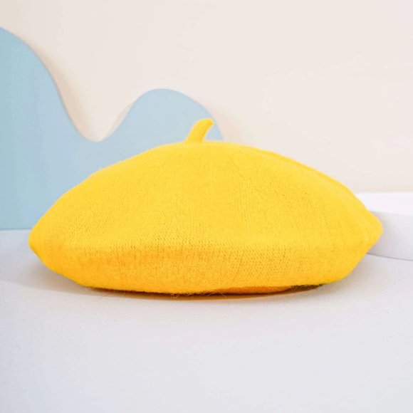 Yellow beret ( NWOT) main image 4